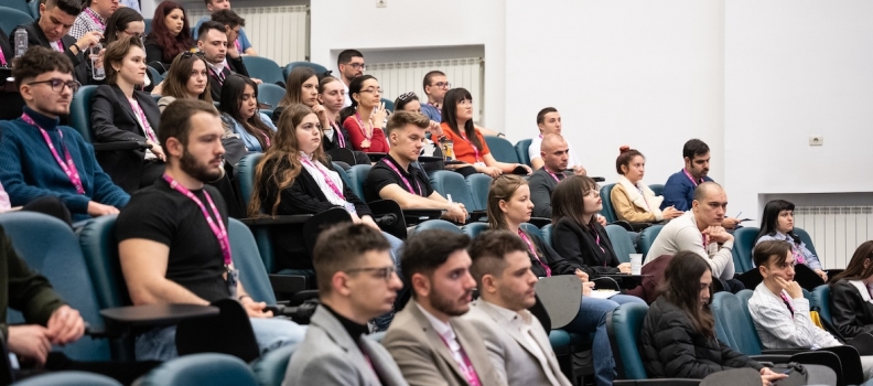 Oportunități exclusive de joburi entry-level, internship-uri și programe trainee la Finance Recruitment Day!