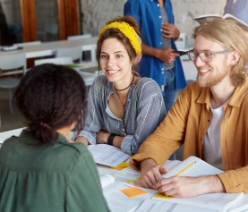 Cele mai bune 60 de programe de internship din România votate de studenți și proaspăt absolvenți